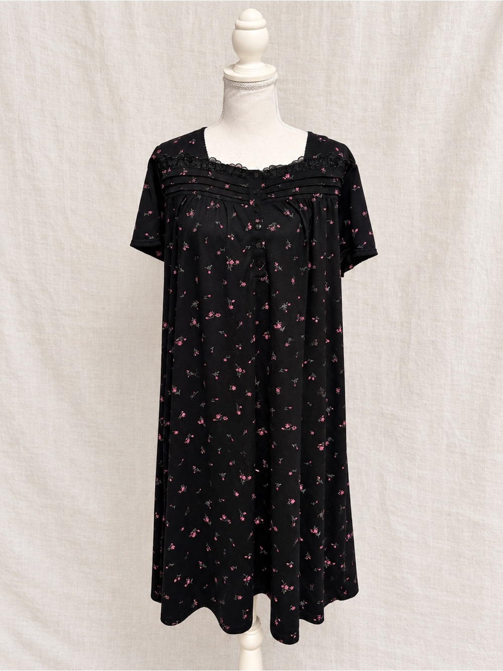 Black Pink Floral Nightgown XL Lace Trim Cottagecore Sleep Dress